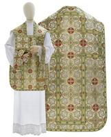 Roman chasuble R079