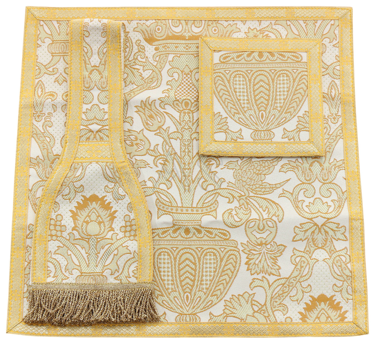 Roman chasuble R-K76