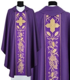 Gothic Chasuble 045-F