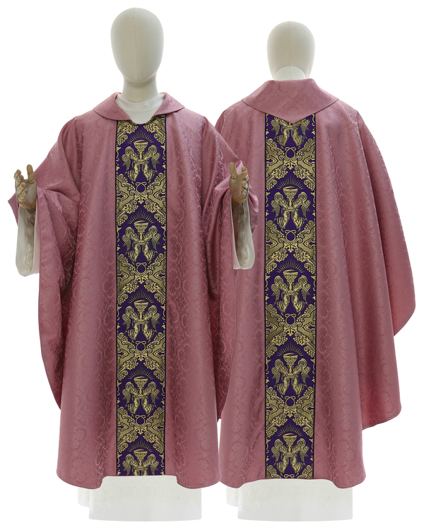 Gothic Chasuble 060-RF25