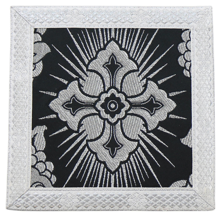Casulla de seda "San Felipe Neri" F068-CZS9