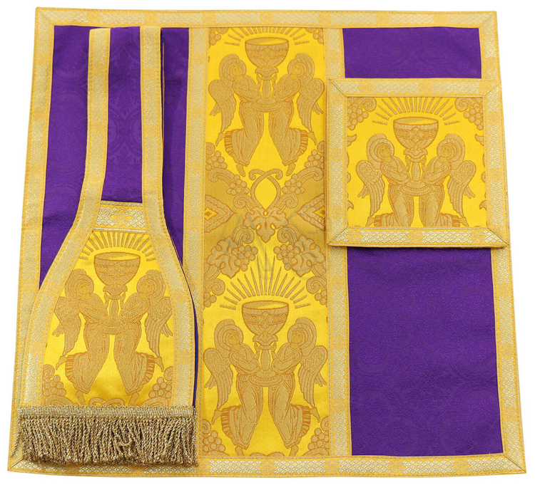 Roman chasuble R060-FG25
