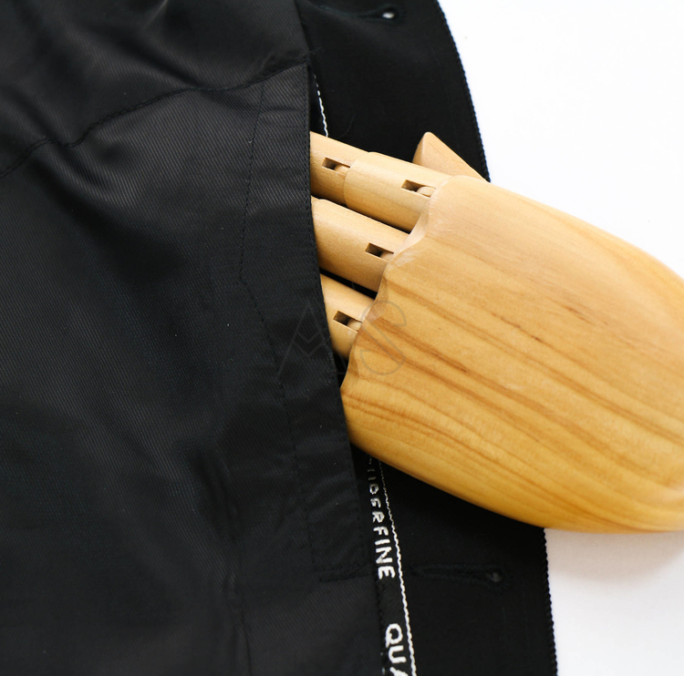 Black classic cassock CASS-CZ